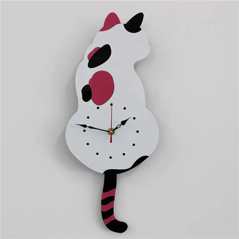 Nordic cat with wagging tail wall clock